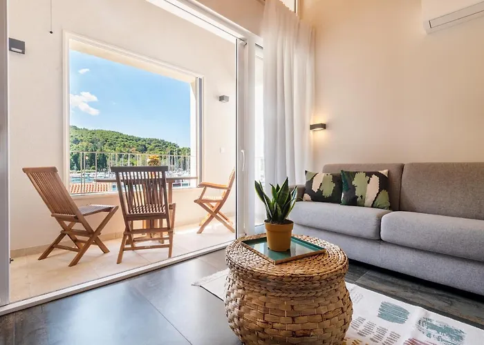 Luxury Seaview Apartment - Mare